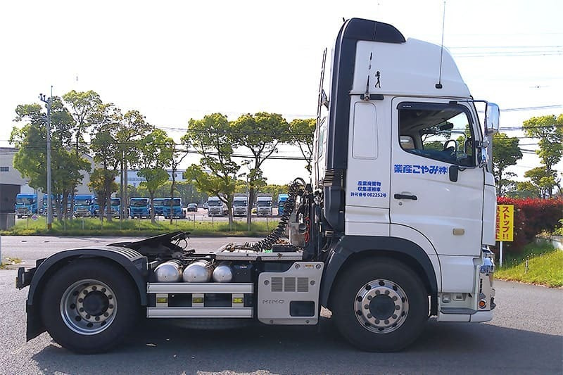 荷台が取り外されたトレーラー